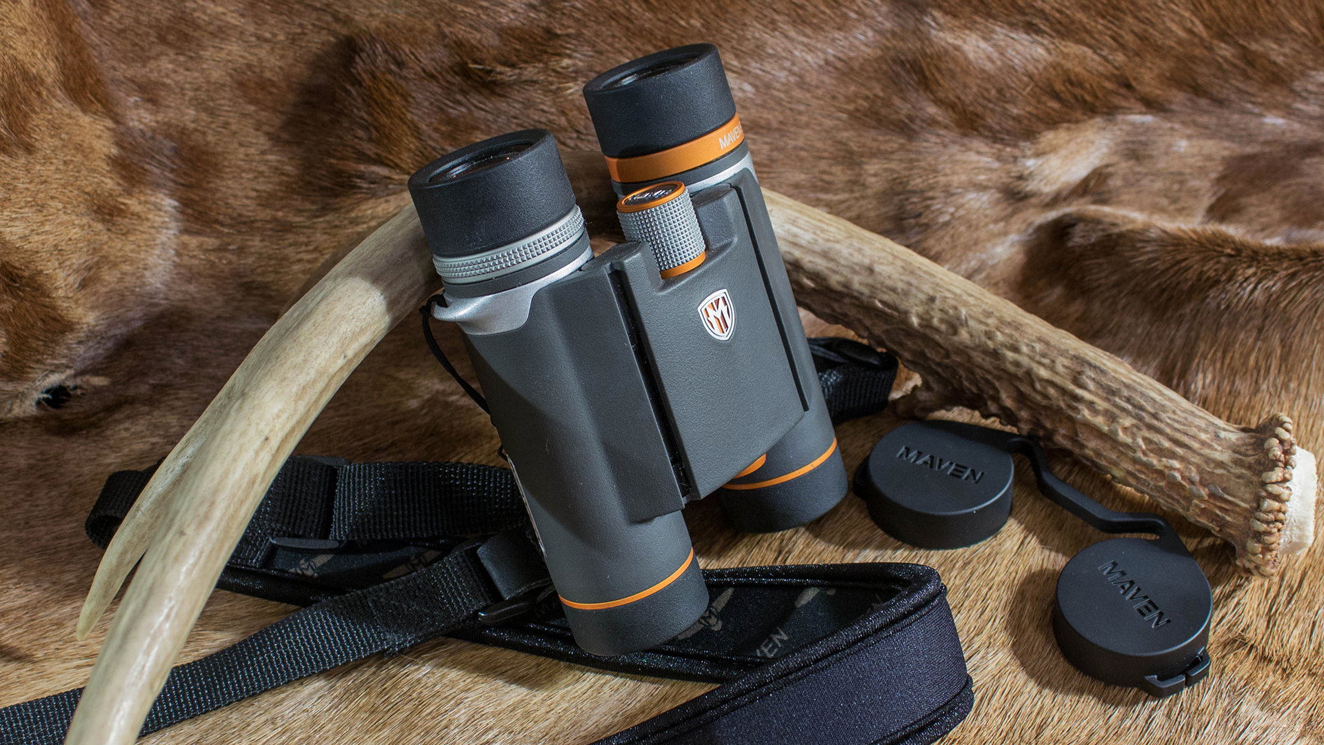 Review Maven B.7 Binocular Lead