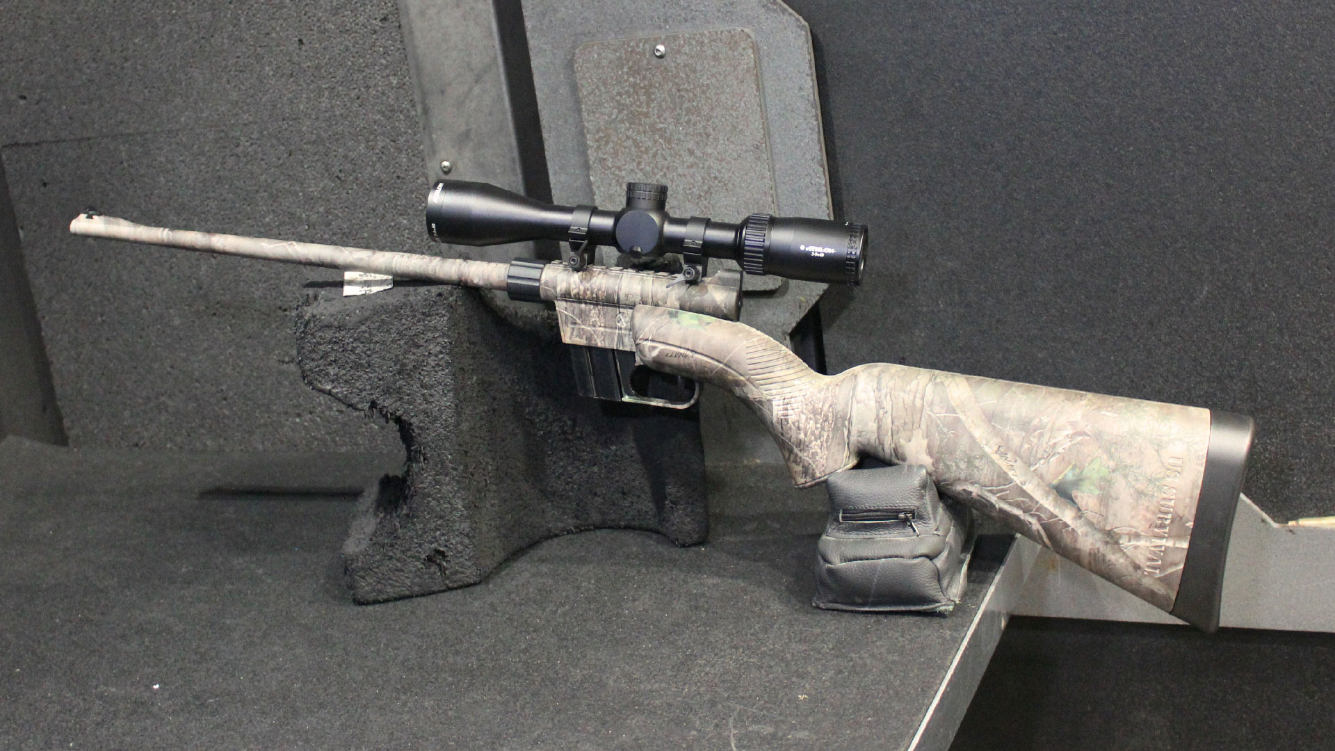 Henry US Survival rifle in rest