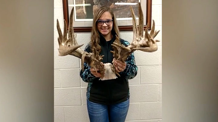 female-world-record-buck.jpg