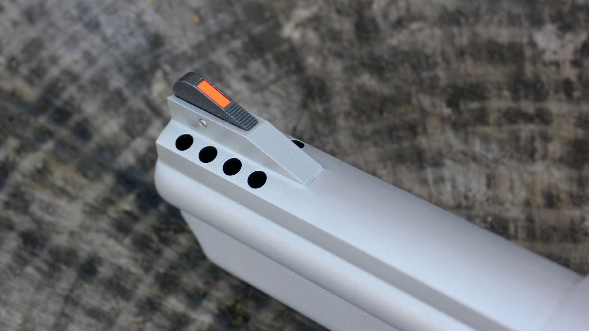 Taurus 608 Revolver ported barrel