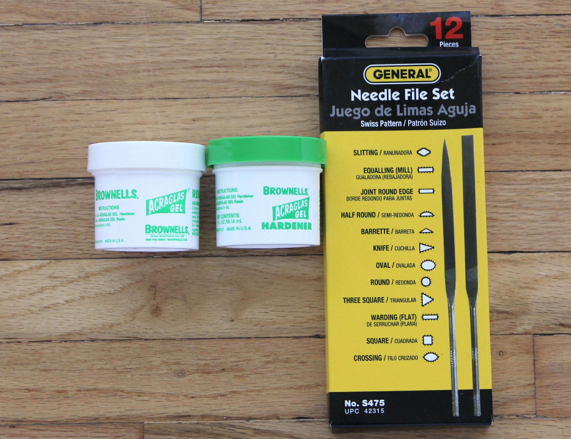 Needle file set and resin