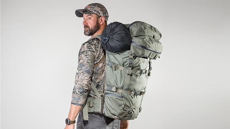 backpack_hunting_essentials_f.jpg
