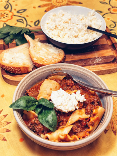 Lasagna soup with noodles
