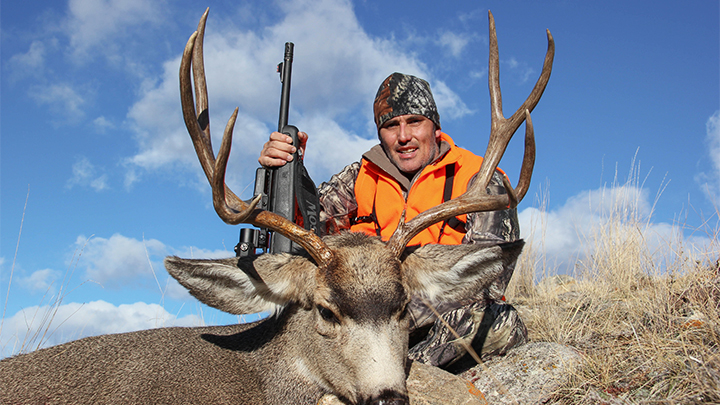 8 Best Places for Trophy Mule Deer Hunting in North America | An ...